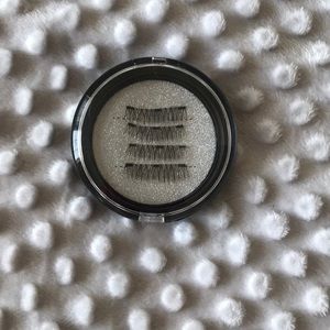 Magnetic Lashes